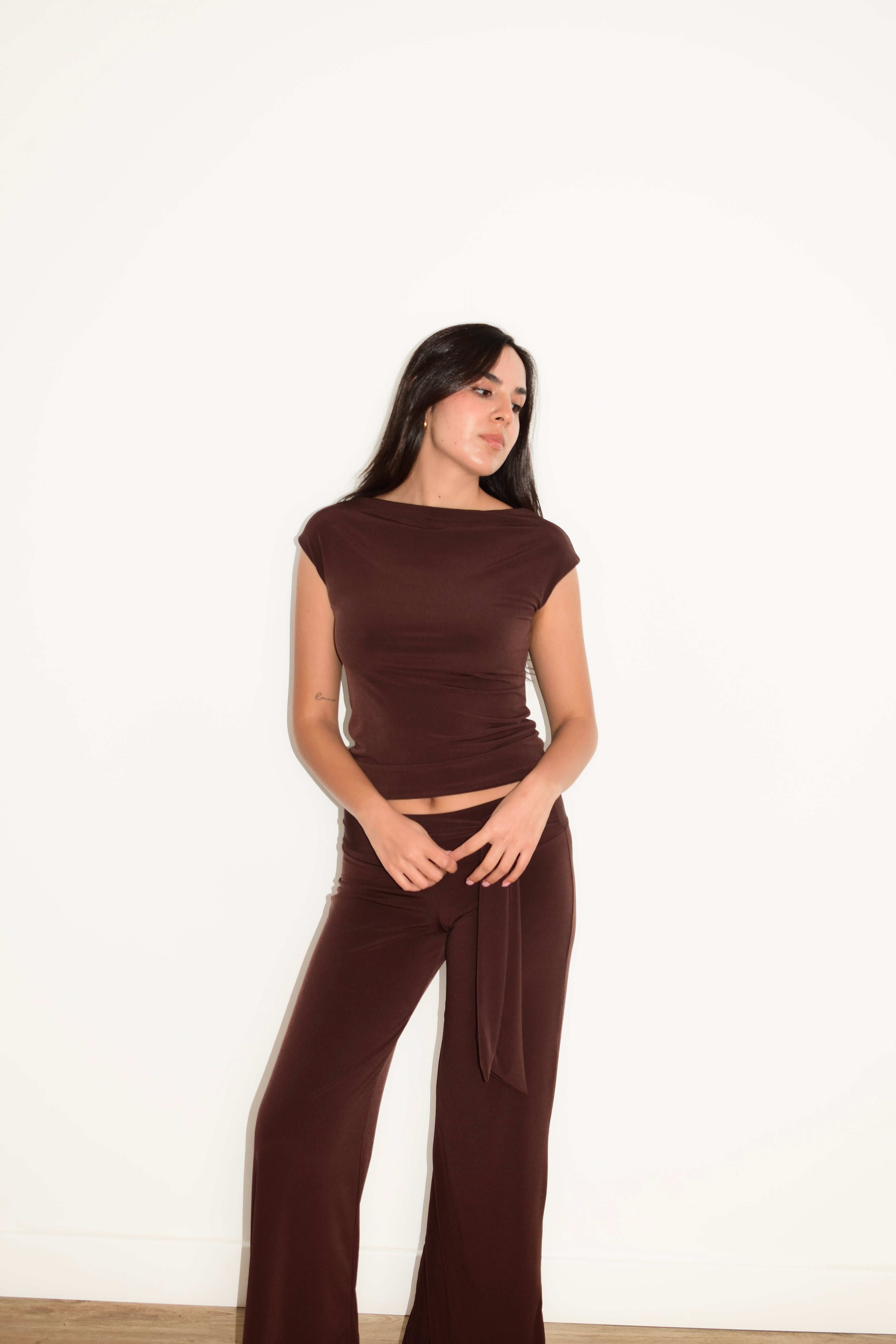 TOP NORA CHOCOLATE