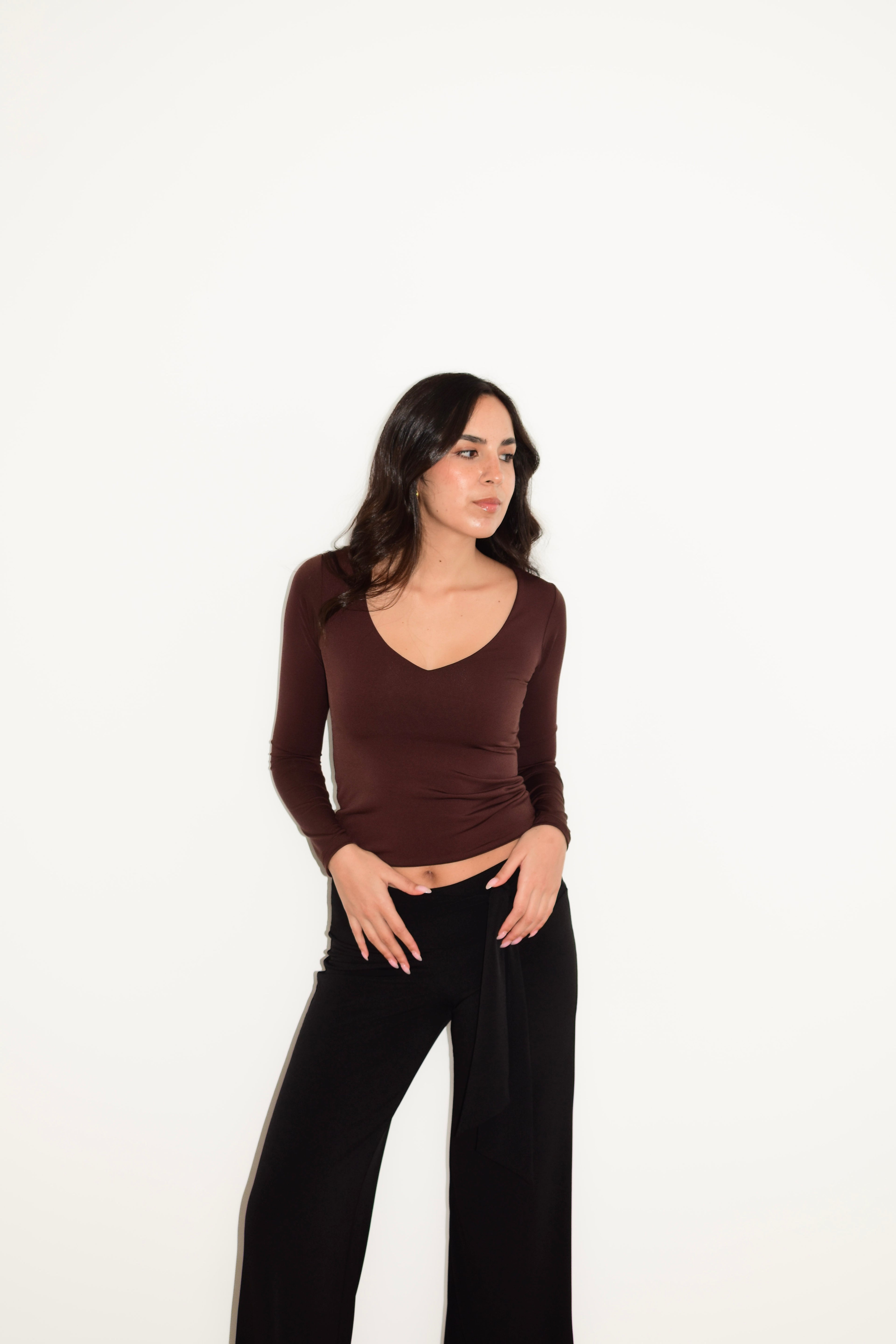 BLACK NOA TOP