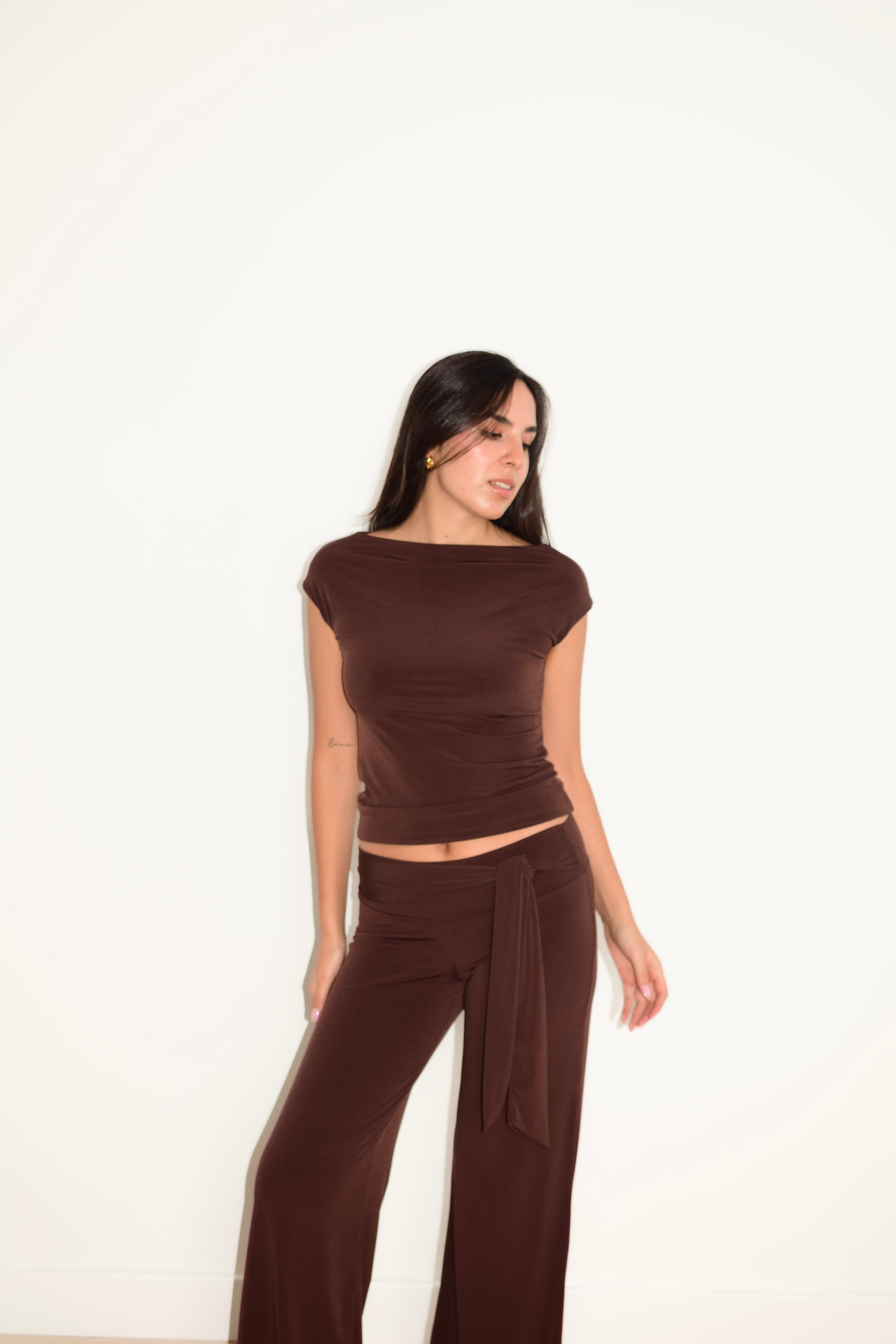 TOP NORA CHOCOLATE